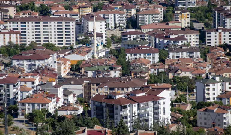 Konut-Fiyatlarinda-Yukselis-Devam-Ediyor-Aylik-2-Yillik-603-Artis-featured