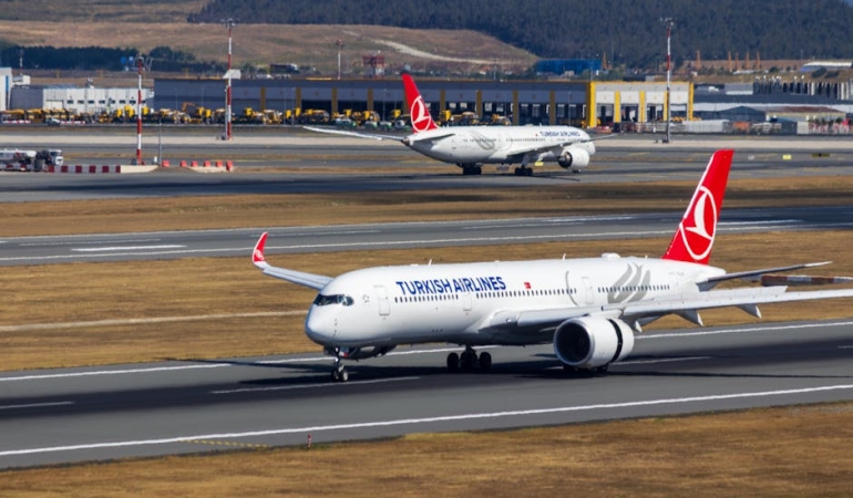 Turk-Corap-Sektoru-Dunya-Ikinciligini-Korudu-Ihracati-Artirdi-featured